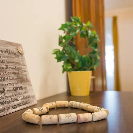 Cork Apartmán